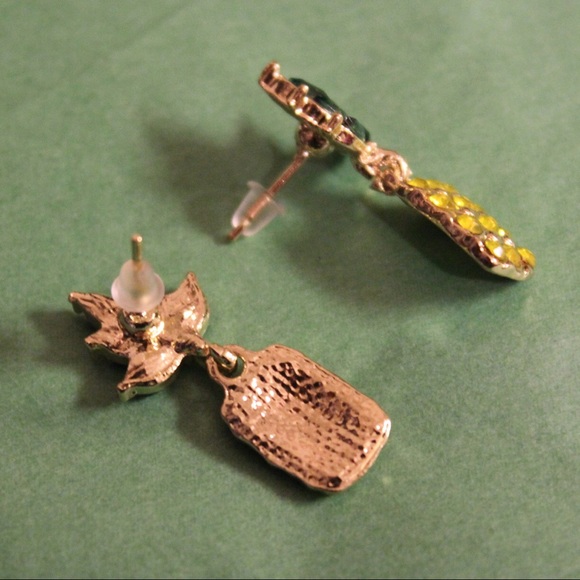 Gold Tone Pineapple Earrings - Picture 5 of 5